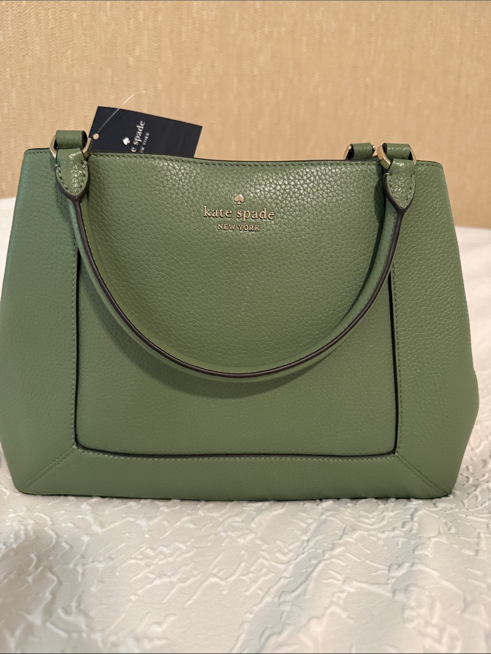 Kate Spade NWT Green Pebbled Leather Shoulder Bag with Gold Hardware